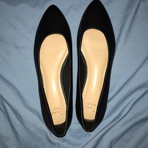 Black Pointed Toe Flats